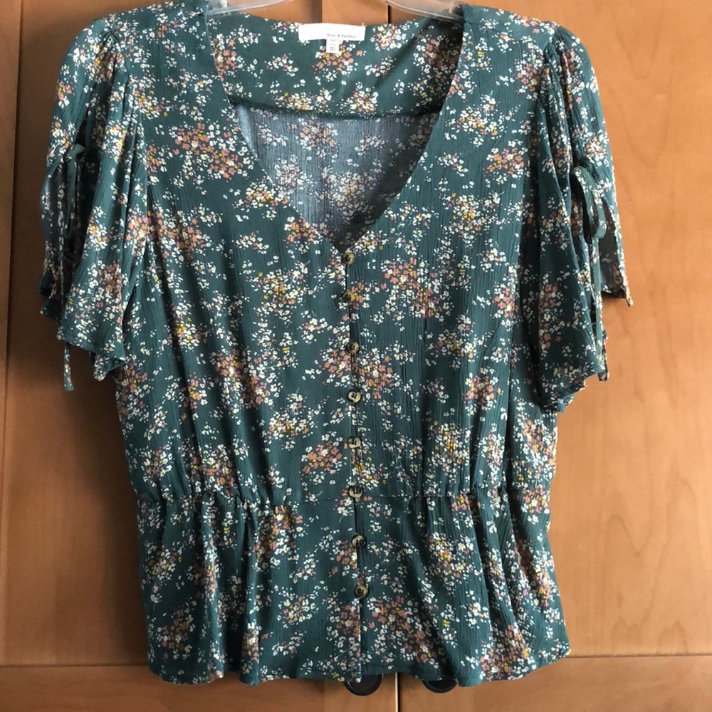 June & Hudson Top